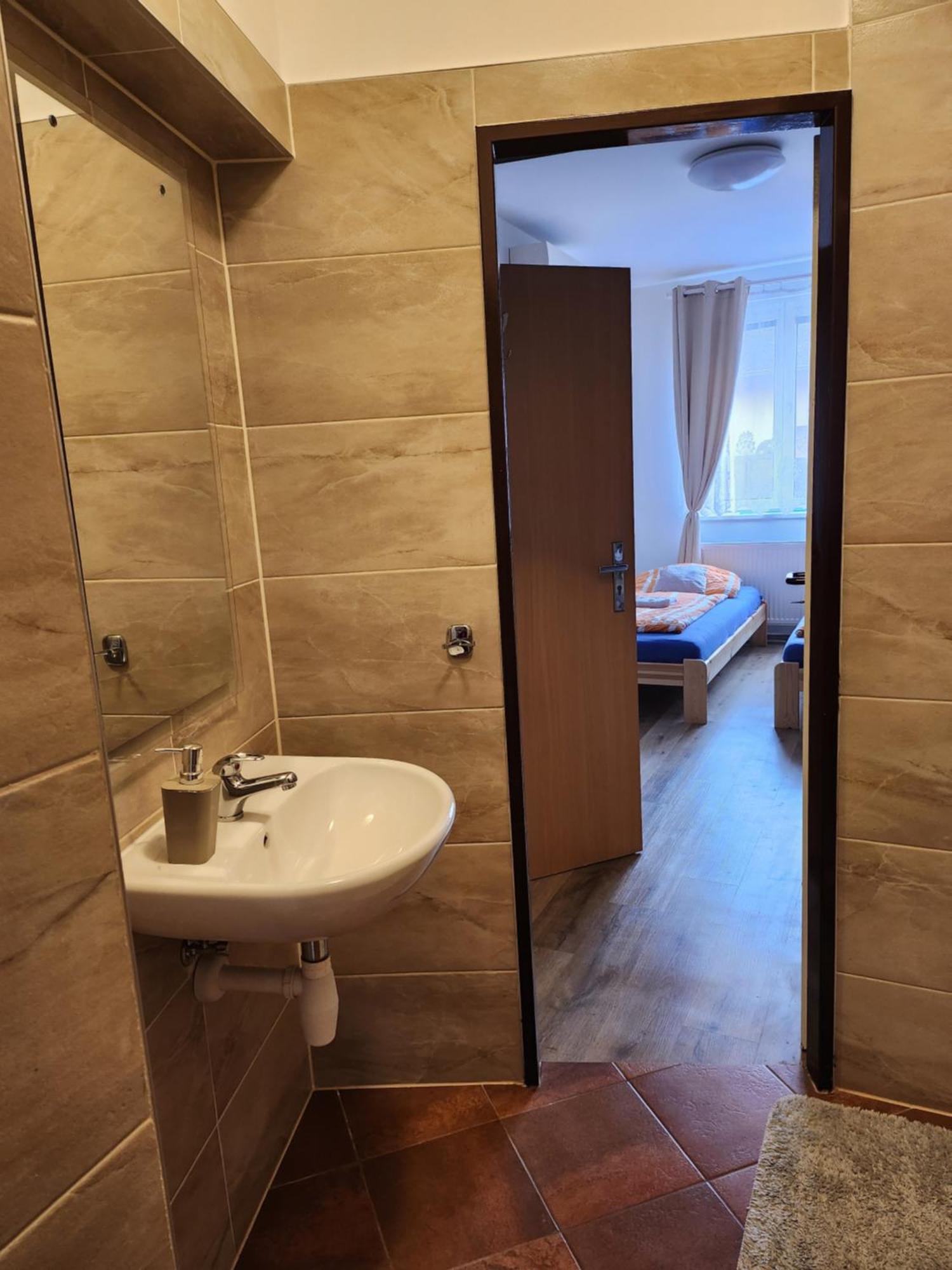 Ubytovani U Paji Kynsperk nad Ohri Exterior foto